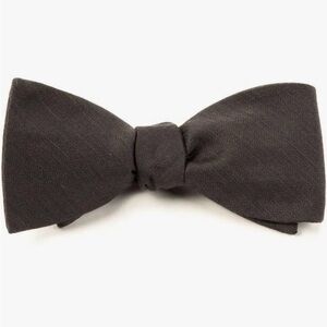 The Tie Bar Wool & Silk Bow Tie